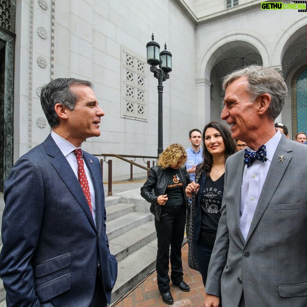 Bill Nye Instagram - It was great to spend some time with LA’s Mayor Eric Garcetti this morning at City Hall to kick off City of #STEM. Science rules! (and so does technology, engineering and math!) Los Angeles, California