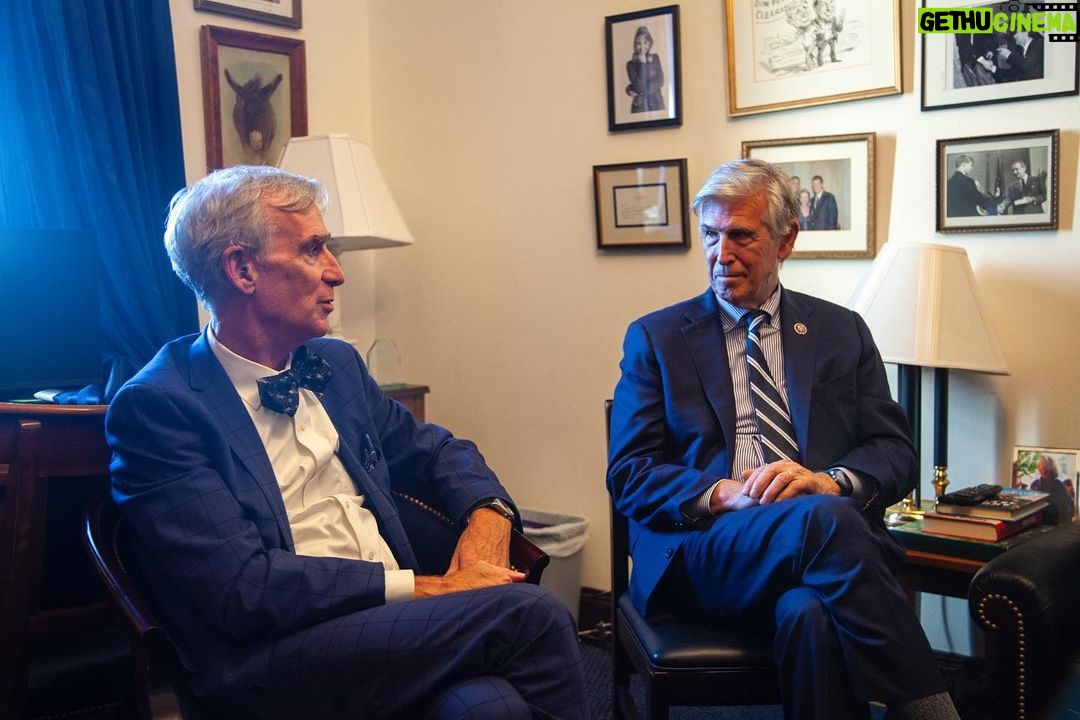 Bill Nye Instagram - Had a great two days on Capitol Hill advocating with my fellow @planetarysociety members for space and planetary science exploration. We met with 21 different offices from both sides of the aisle β People who have political differences β but when it comes to space and planetary exploration, we all come together. Thank you to everyone who took the time to meet with us. Letβs explore the cosmos and change the world! π