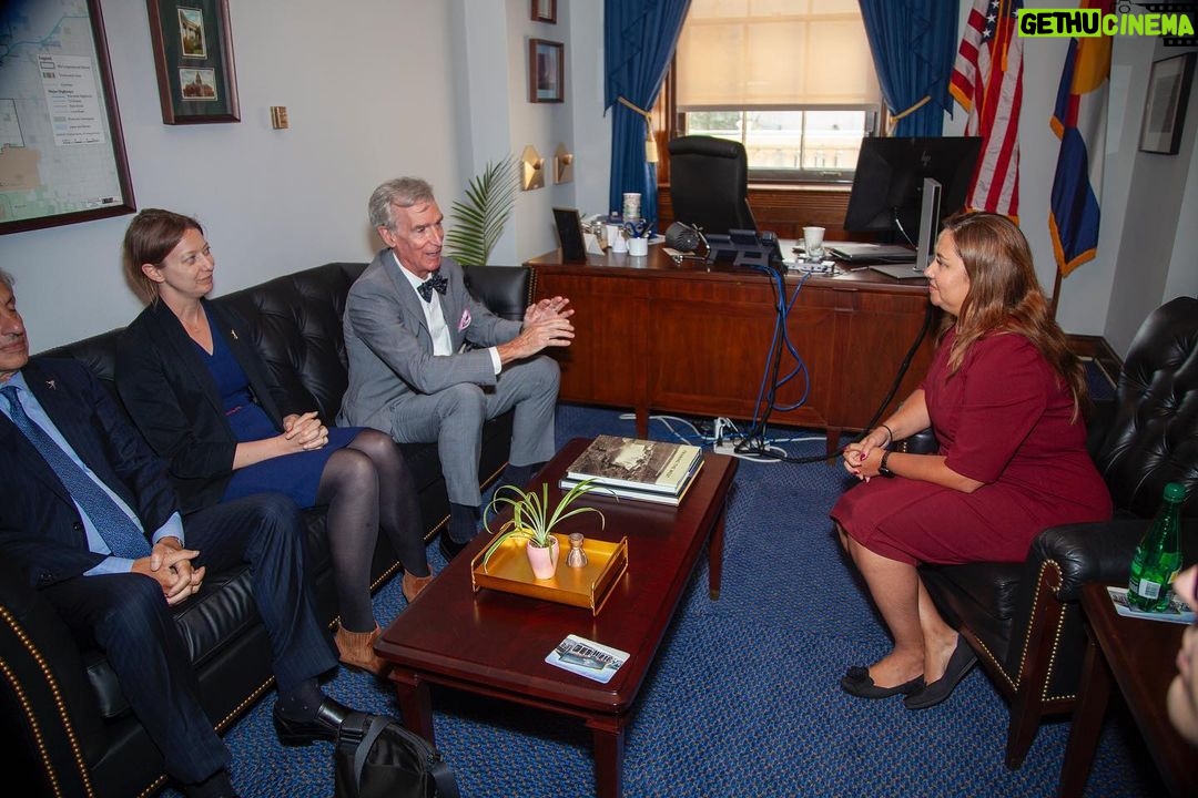 Bill Nye Instagram - Had a great two days on Capitol Hill advocating with my fellow @planetarysociety members for space and planetary science exploration. We met with 21 different offices from both sides of the aisle β People who have political differences β but when it comes to space and planetary exploration, we all come together. Thank you to everyone who took the time to meet with us. Letβs explore the cosmos and change the world! π