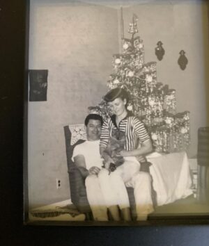 Billie Joe Armstrong Instagram - Happy birthday to my mom! You make 90 look easy! All my love