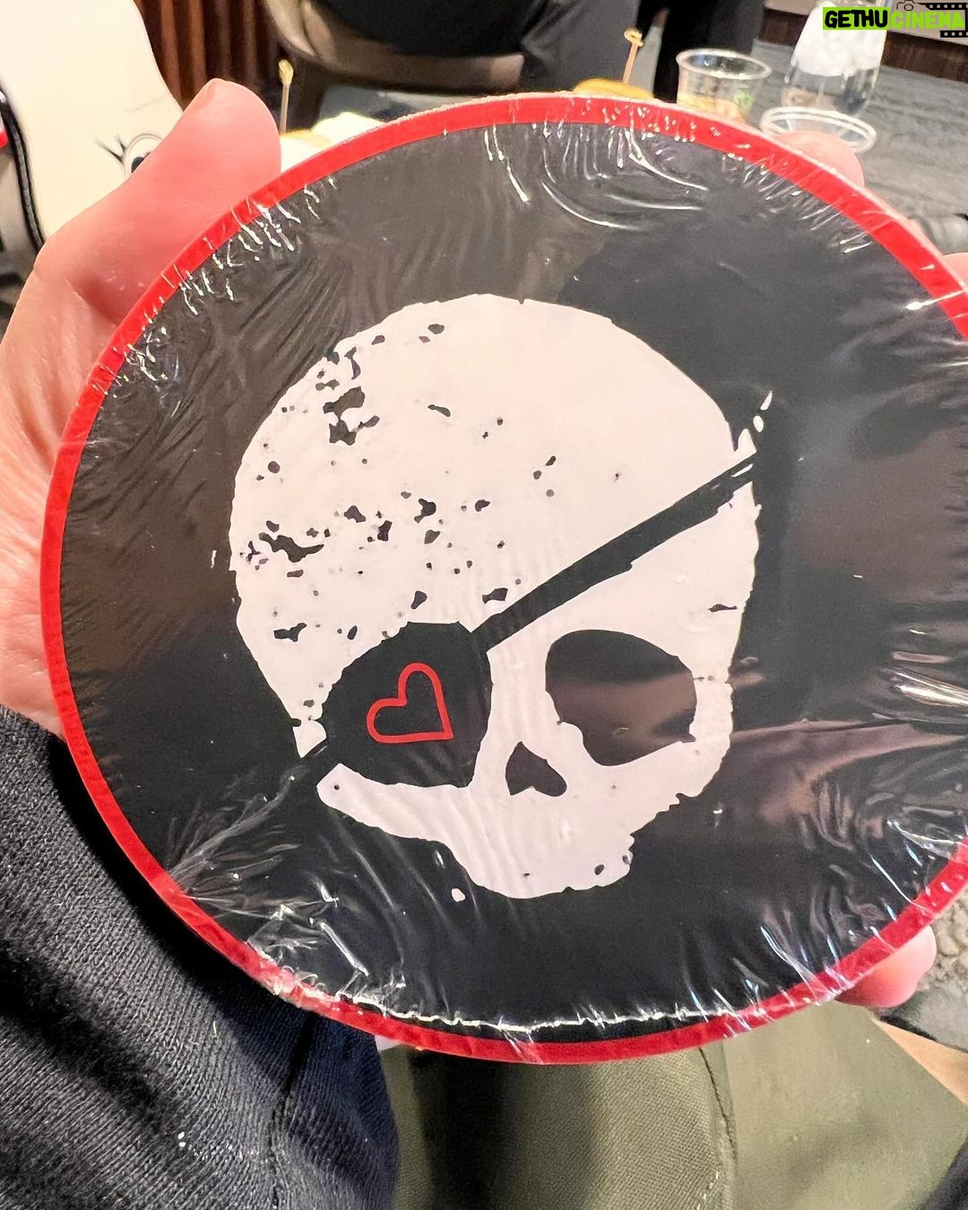 Billie Joe Armstrong Instagram - Bringing back the skully. Hello old friend