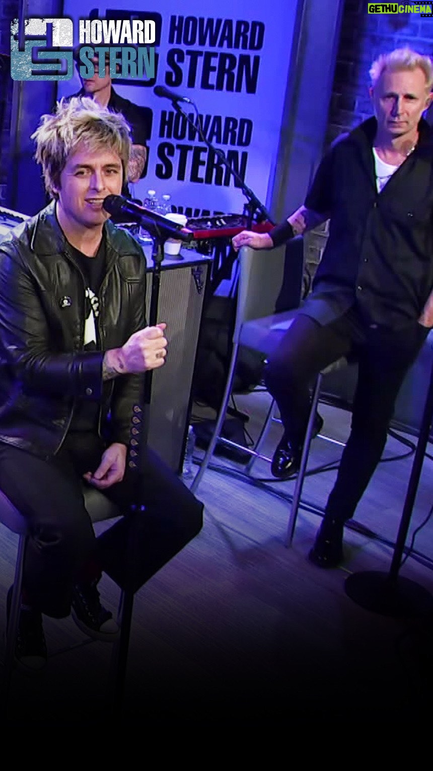 Billie Joe Armstrong - 111.9K Likes - @greenday announce on the #SternShow they’re going to play #Dookie and #AmericanIdiot in their entirety on the #Saviors Tour!