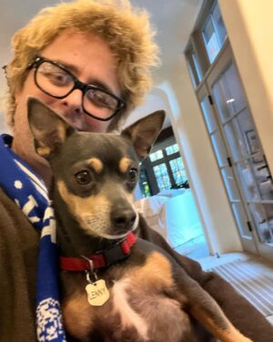 Billie Joe Armstrong Instagram - Hope everyone is having a turkey day. Or tofurkey . Lenny sends his best!