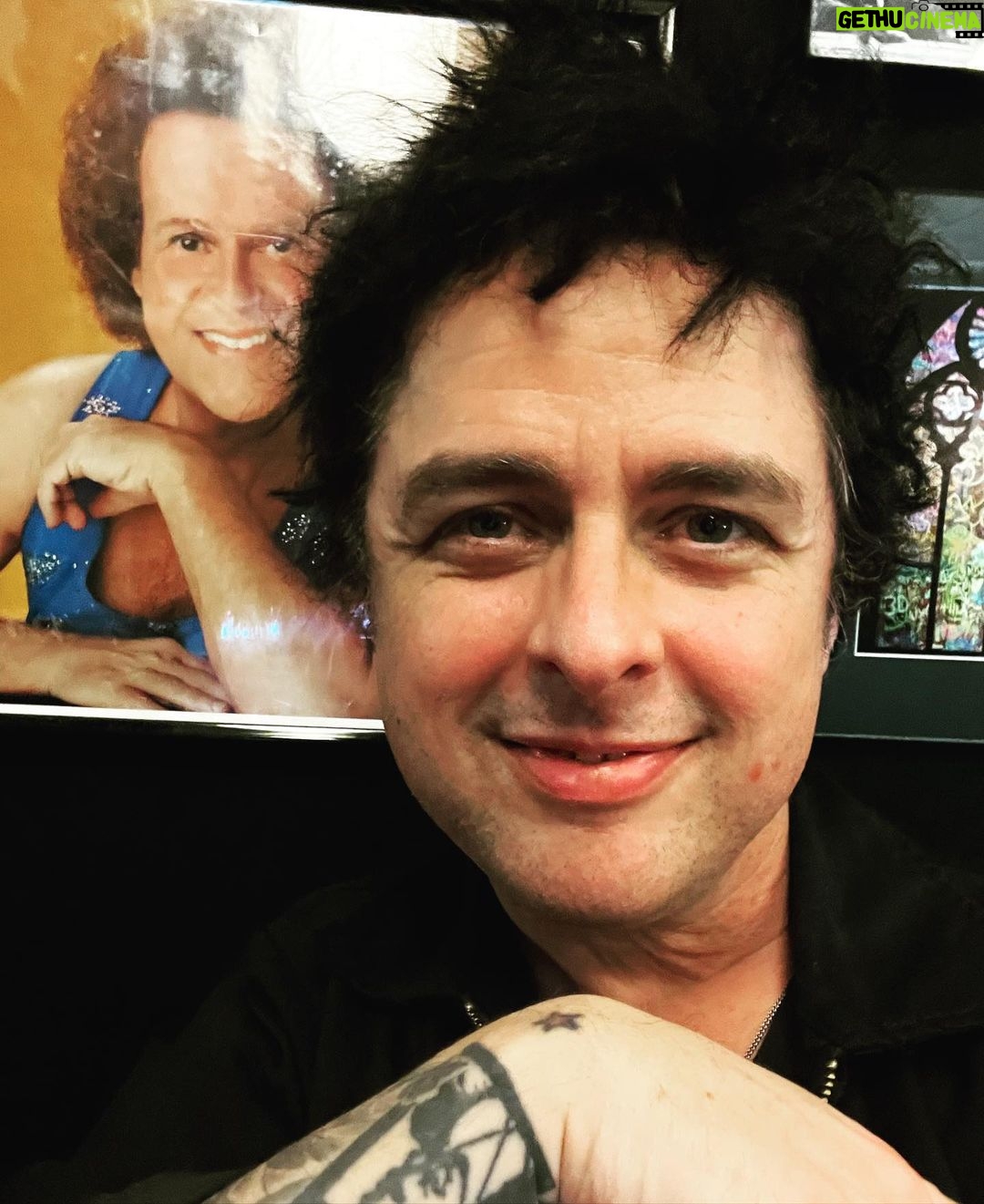 Billie Joe Armstrong - 104.9K Likes - Me and #richardsimmons