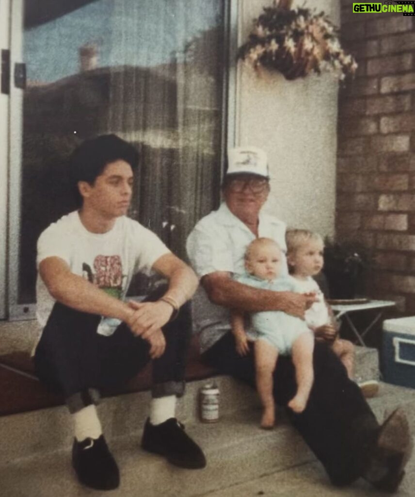 Billie Joe Armstrong Instagram - Me at 16 years old. That’s my uncle Wally. I’m wearing a Sid viscous t shirt and creepers. I was so proud of those creepers. Fun fact: my mom is one of 12 siblings… my mom’s name Ollie, her sister’s is my aunt Polly, this is my uncle Wally and I have a sister named Hollie. Ollie, Polly, Wally and Hollie.. thanks Oklahoma ! My uncle many year ago used to hang out at Caines ballroom in Tulsa.. so great we got to play there and see where Sid punched in a wall… the world comes full circle. That’s a beautiful thing Rodeo Ca