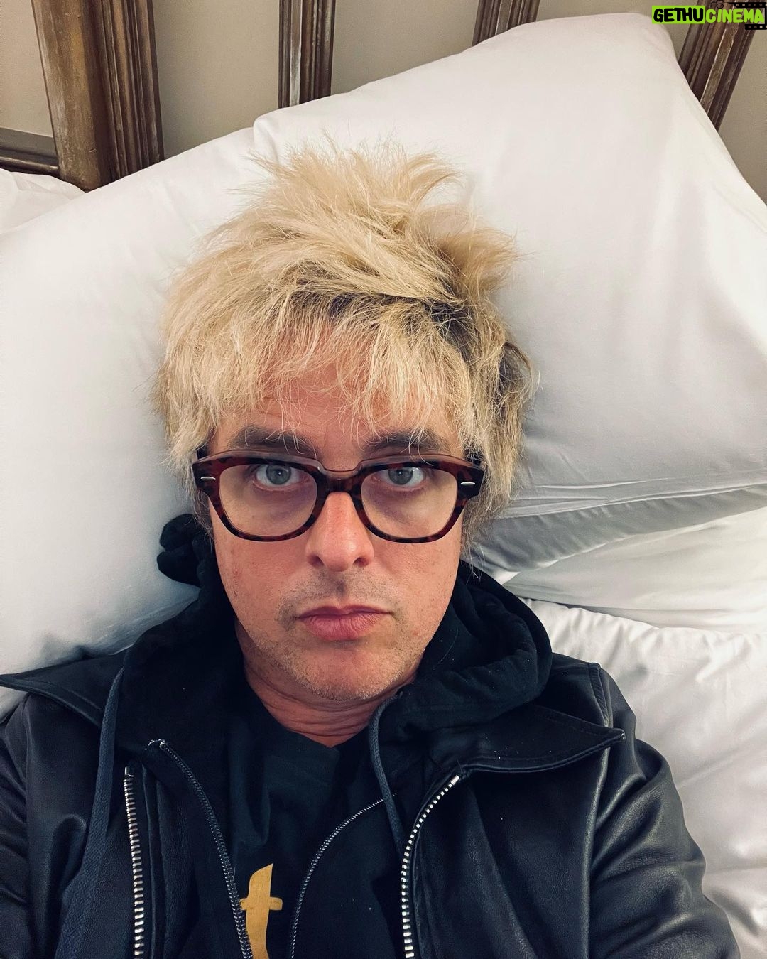 Billie Joe Armstrong - 178K Likes - More fun and somethin from the archives #lastnightonearth