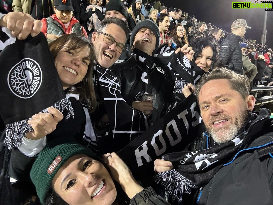Billie Joe Armstrong Instagram - @oaklandroots victory ✌️!!! Home opener!! Oakland, California