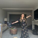 Billie Lourd Instagram - 🚛💁🏻‍♀️🚛 Nothing says #imamom like this #randocompliation of #sadselftimer pics of me featuring a truck, a mini piano, a mini trampoline and a drawing easel. But plz ignore all o that and instead pay attention to this stunning @rodarte dress!!! @tickettoparadise press day 1 baybeeeee also enjoy take 1 o this photo shoot featuring some sexy weights in the foreground #imnotgoodatthis