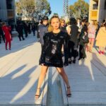 Billie Lourd Instagram – 🙏🏼🌅🙏🏼Took a bunch o #blaséontheoutside pics but felt mega #blessedontheinside to be at @nicolasghesquiere ‘s magical @louisvuitton show in #stayclassysandiego Salk Institute