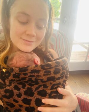 Billie Lourd Instagram - 😭✨ 1️⃣ 🌱📧🅰️®️ ✨😭