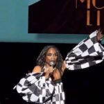 Billy Porter Instagram - It’s the hair whip for me! #BlackMonaLisa live from my summer tour #tbt Also, the title track from my new album, dropping next Friday 11/17! Click the link in my bio to pre-save now! 🖤🖼️🎶