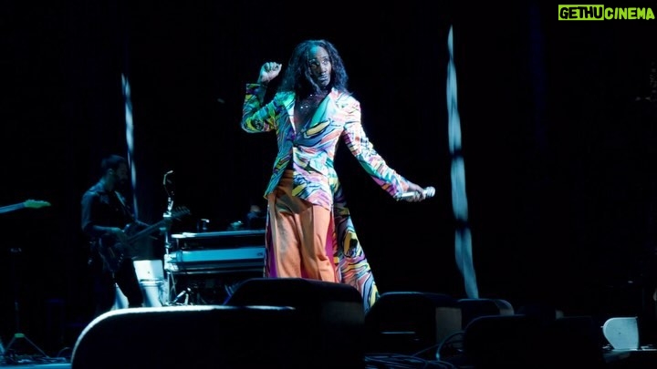 Billy Porter Instagram - One time for the misfits with no luxury and no time Two times for the down in the dumps who never had a chance to climb Three times for damn self cause I’m self made and no lie No lie lie lie lie lie #TuesdayThoughts #BlackMonaLisa #tuesdaymotivation San Francisco, California