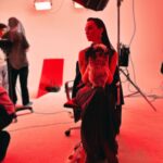 Birce Akalay Instagram - Hello dear. From @magnetquarterly for “As The Crow Flies” Season 2 Genel Yayın Yönetmeni / Editor in Chief: @iremsent & @selimcancelik Yayın Direktörü / Publishing Director: @ebubekir.elkatmis Fotoğraf / Photography: @karademirburcu Fotoğraf Asistanı / Photography Assistant: @ffurkanirmak Styling: @pinaraytas Styling Asistanı / Styling Assistant: @dilara _vurall Saç / Hair: @feritbelli Makyaj / Make-Up: @hakankulturofficial Makyaj Asistanı / Make-Up Assistant: @erogulzehra Prodüksiyon Asistanı / Production Asisstant: @yaseminpalal
