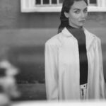 Birce Akalay Instagram - Instyle Ekim’23 sayısı benim için çok özel bir sayı oldu. Son zamanlarda verdiğim en keyifli röportajlardan birini gerçekleştirdik sevgili Eylül Solakoğlu ile. Ancak benim için bu sayının daha da anlamlı olmasına Instyle Yayın Direktörü Işık Şimşek’in özeleştirel yazısı vesile oldu diyebilirim. İyi ki varsınız demek isterim Işık Hanım, geçmişte yaptığımız hatalarımız ile yüzleşmek ve değişip dönüşmek sadece sizler için değil bizim jenerasyonumuz için de hayati önem taşıyor. Önemli olan birbimizi anlayabilmek ve anlaşabilmek. Bunun için gerekli zeminleri ve üslubu hazırlamak için çalışmazsak, fikirlerimizi nasıl tartışabiliriz ki. Sözün özü iyi ki Cumhuriyetimizin 100. Yılını kutlayacağımız bu muhteşem ayda bir araya gelmişiz ve bu önemli zamana uçuşan sözler yerine, yazılı düşünceler bırakabilmişiz. Emeği geçen tüm ekip arkadaşlarıma çok teşekkür ederim. Sevgiler. _______________ Instyle October'23 issue was a very special issue for me. We had one of the most enjoyable interviews I have given recently with dear Eylül Solakoğlu. However, I can say that Instyle Editorial Director Işık Şimşek's self-critical article was instrumental in making this issue even more meaningful for me. I would like to say that I am glad you are here, Mrs Işık, facing our past mistakes and changing and transforming is vital not only for you but also for our generation. The important thing is to understand and get along with each other. If we do not work to prepare the necessary grounds and style for this, how can we discuss our ideas. In short, it is a good thing that we came together in this marvellous month when we will celebrate the 100th anniversary of our Republic and that we were able to leave written thoughts instead of flying words for this important time. Thank you very much to all my team mates who contributed. Love. ♥️ @instyleturkiye @neutrogenaturkiye @isiksimsek @eylulsolakoglu @pinarcura @nazlikayran @korayparlak @alirizaozdemir @ibrahimzengin