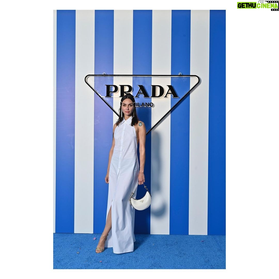 Birce Akalay Instagram - This summer, just like previous one, we had a marvellous 3 days together. 🔹Prada Turkey team conquered my heart again with their thoughtfulness and elegance from start to finish. 🔹I would also like to thank the entire Aman Ruya team for hosting us for these three days with their never fading smiling faces and attentive behaviour. 🔹Endless thanks to my dear friend Songül Altuntaş and the whole Prada team for this privileged programme and wonderful party, and health to all the Villa Maçakızı team who worked hard for us despite the heat on the evening of the party. Hope to see you next year on even better days. Birce 💙 Prada @prada @songul_al @amanruya @villamacakizi Bodrum, Mugla