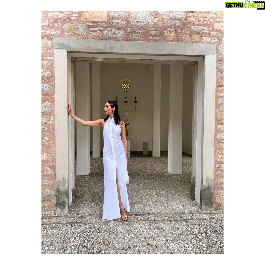 Birce Akalay Instagram - This summer, just like previous one, we had a marvellous 3 days together. 🔹Prada Turkey team conquered my heart again with their thoughtfulness and elegance from start to finish. 🔹I would also like to thank the entire Aman Ruya team for hosting us for these three days with their never fading smiling faces and attentive behaviour. 🔹Endless thanks to my dear friend Songül Altuntaş and the whole Prada team for this privileged programme and wonderful party, and health to all the Villa Maçakızı team who worked hard for us despite the heat on the evening of the party. Hope to see you next year on even better days. Birce 💙 Prada @prada @songul_al @amanruya @villamacakizi Bodrum, Mugla