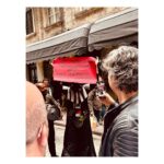 Birce Akalay Instagram - Duygularımı tarif etmem olanaksız. İlk günkü gibi,yıllardır olduğu gibi sonsuz olalım.. Kalbimizin ve gerçekliğimizin sınırsızlığına hastayım. Doğduğun güne şükürler olsun. Varlığım varlığına armağan olsun. #biggangfamily #müdürüm50yaşında 🫀🤘🏼🪐🍾🧿 Corridor