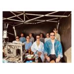 Birce Akalay Instagram - _____ A few days ago in a galaxy far, far away dump. The 8 horsemen of the apocalypse .👽 Ayrıca unutmayın ki; « Yosunlu sangrialar yalnız deniz kızları içindir. » Ve Sefasevenler Klübü Asbaşkanı elbette onu sona sakladım. 🪭 Anyways I hope you also have friends who recognise you when you spread your wings. Xxx See you soon with our new campain.. İzmir, Turkey
