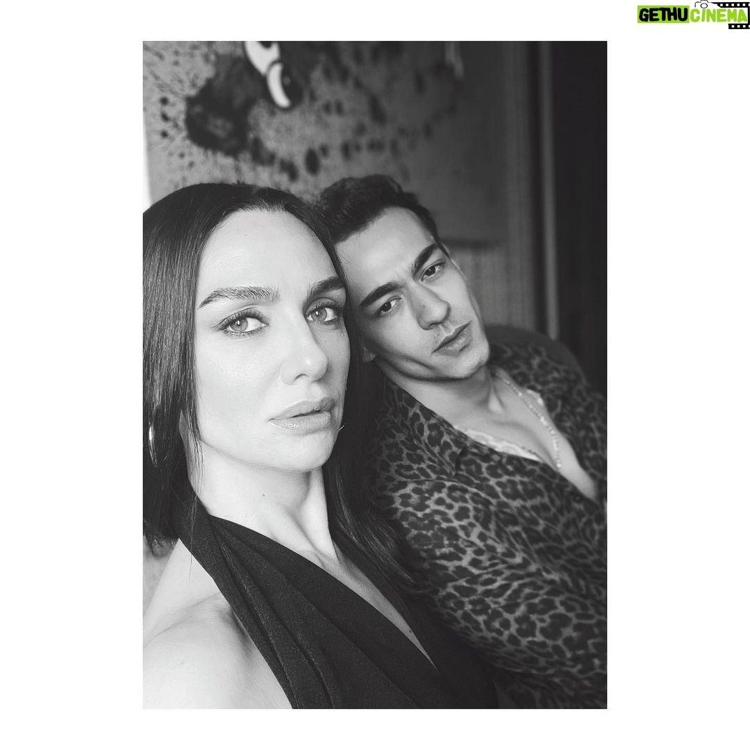 Birce Akalay Instagram - ______Kötü Kalpli Çocuklar Klübü sunar. Yakında. @b.a.d__works ♣️ Istanbul, Turkey