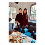Birce Akalay Instagram - _____ best season of the year dump. 🎄 Istanbul, Turkey