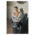 Birce Akalay Instagram - Warm up your look with @dagicomtr ! Cuz it’s Friday fellas! ⚡️🖤⚡️ #işbirliği