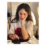 Birce Akalay Instagram - Germany again after a year... Again with a peace and joy as deep as my dream bluish sky. My heartfelt thanks to Fenerbahçe SK and my esteemed director Abdullah Oğuz. From now on, I will continue on the road alone with love at the bottom of my heart. I will be here for few more days. Cologne is a marvellous city. It is a great feeling to hear Turkish every few steps. Follow your dreams. 🫀 PS: Maybe we can shoot a short noir toghether someday master? @apooguz Köln (Cologne), Germany