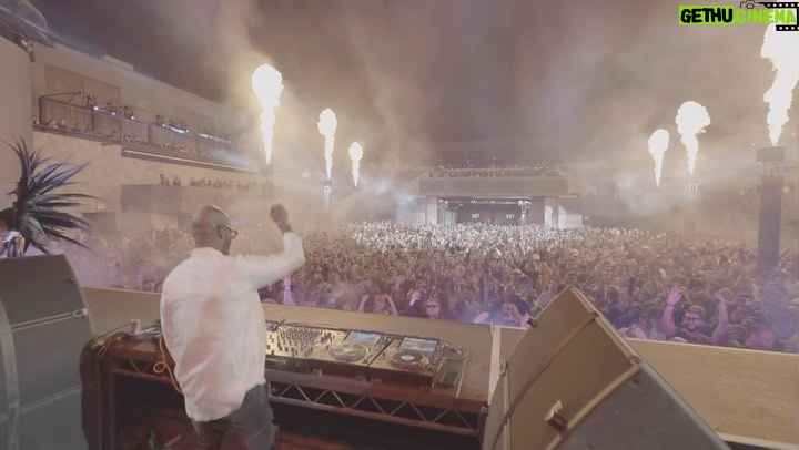 Black Coffee Instagram - Flashback to 3 unforgettable sold out nights at @brooklynmirage this past October! A special shout out to my fellow artists & to the exceptionally talented @trevor_stuurman for the incredible visuals! Thank you to everyone who showed up & danced with us! Respect New York. You NEVER disappoint!! #GodsVeryOwn 🎥: @adamdolgoff @cortlandtate Brooklyn, New York