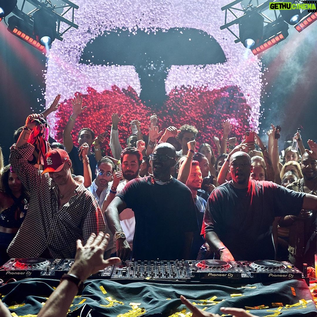 Black Coffee Instagram - Another year, another round π This happened last saturday at @hiibizaofficial with the πΏπ¦ x π©πͺ connection HΓ― Ibiza
