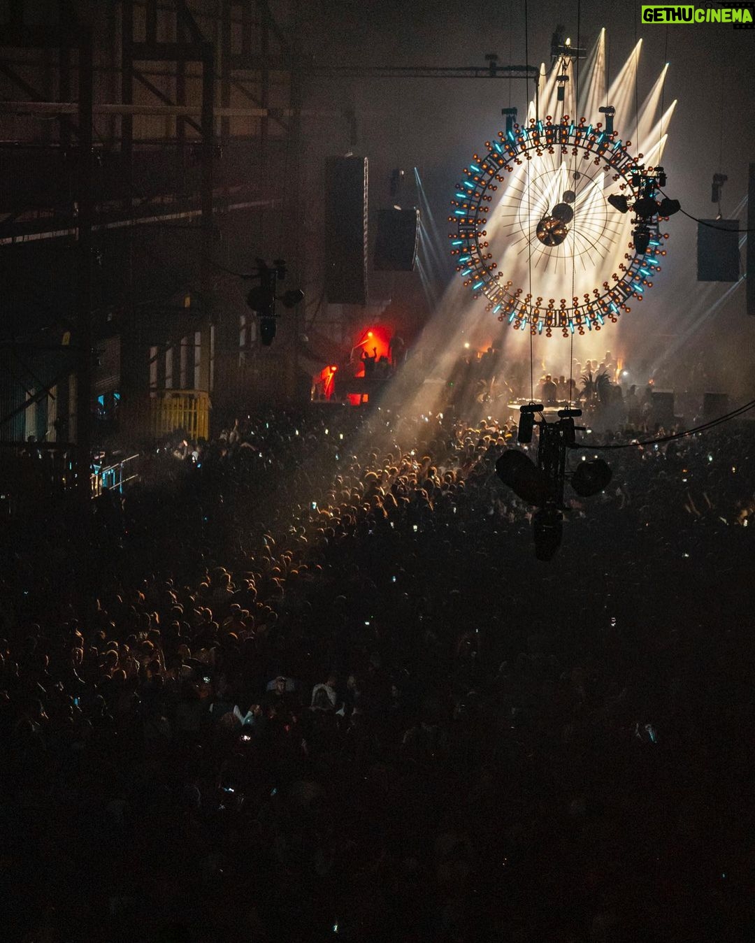 Black Coffee Instagram - Gratitude to the beautiful people of Londonπ¬π§β₯οΈ And the entire team that made this possible ππΏππΏππΏππΏππΏβ₯οΈ #Godsveryown Drumsheds