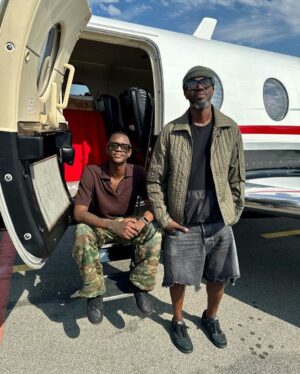 Black Coffee Instagram - 2023 is a year I'll never forget ❤️🙏🏿
Looking forward to the new year ahead
