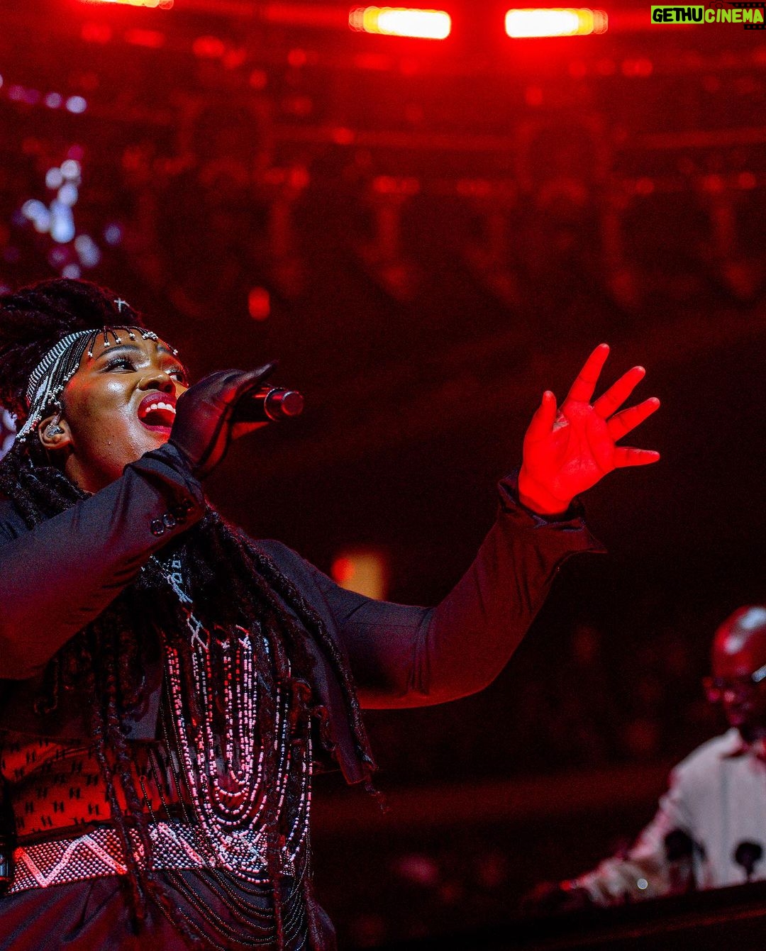 Black Coffee Instagram - The stars of the show… a showcase of talent I’ve collaborated with during each part of my journey. You all made my @thegarden headline debut unforgettable. I adore you all and the magic you brought to the show. There aren’t enough slides to showcase all of the perfection or my gratitude for those involved. More to follow… 🙏🏿❤️ #BCMSG Madison Square Garden