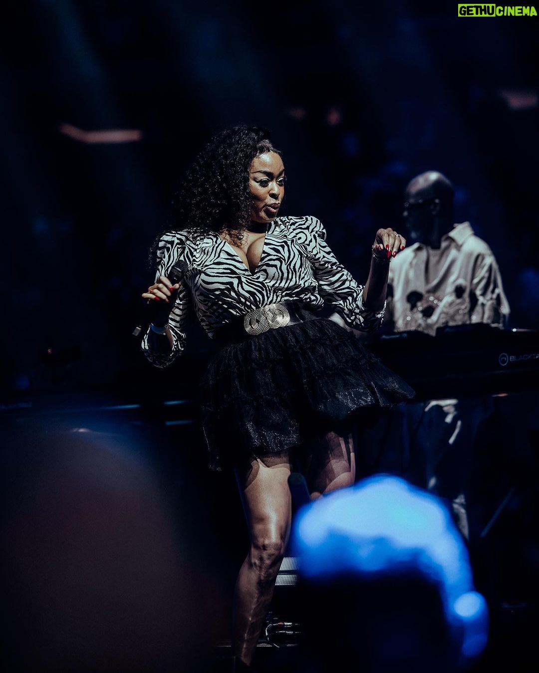 Black Coffee Instagram - The stars of the show… a showcase of talent I’ve collaborated with during each part of my journey. You all made my @thegarden headline debut unforgettable. I adore you all and the magic you brought to the show. There aren’t enough slides to showcase all of the perfection or my gratitude for those involved. More to follow… 🙏🏿❤️ #BCMSG Madison Square Garden