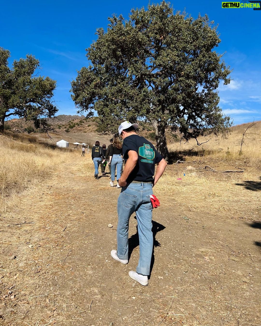 Blake Gray Instagram - Planted some trees today 🌎🌲