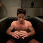 Blake Gray Instagram - Took a month off from the gym.. time to get back in shape 🕺 Also ice baths are no joke, gonna try and do it 3 times a week for the next month ! Wish me luck