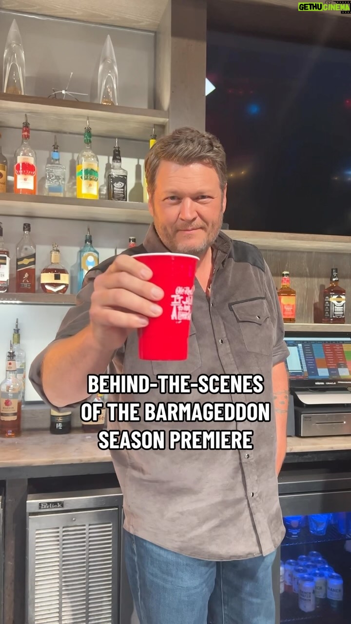Blake Shelton Instagram - You aren't going to want to miss this.. The season premiere of @barmageddonusa with @kellyclarkson and @mrodofficial TONIGHT on @usanetwork!!!! #Barmageddon
