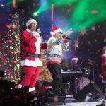 Blake Shelton Instagram - Santa's trading in the egg nog tonight!!! Don't miss the #Barmageddon Holiday Special on @nbc after @nbcthevoice!
