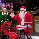Blake Shelton Instagram - Santa's trading in the egg nog tonight!!! Don't miss the #Barmageddon Holiday Special on @nbc after @nbcthevoice!