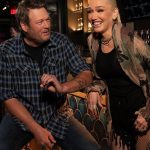 Blake Shelton Instagram - Both of them want to be the winner, but there can only be one... 🏅 @GwenStefani 💄 vs @BlakeShelton 🤠 is the one you can't miss. Holla back to #Barmageddon, Mondays 11/10c on @USANetwork!