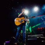 Blake Shelton Instagram - We're just getting warmed up!!! And Detroit brought it!!!!! Damn!!! Milwaukee, let's see what y'all got tonight!!!! #BackToTheHonkyTonk Little Caesars Arena