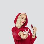 Blake Shelton Instagram - Congrats @gwenstefani on 1 year of @gxvebeauty.. a woman of many many MANY talents!!! I know how hard you've worked on this and I'm so proud of you!!!!