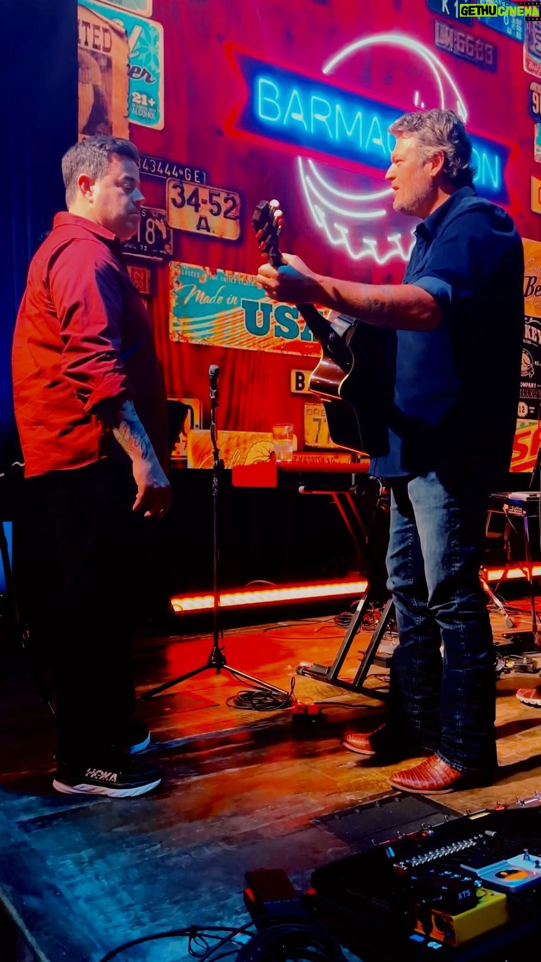 Blake Shelton Instagram - Ain't no tellin' how it's gonna go.. get ready for @jaypharoah and @martinkove on an all-new @BarmageddonUSA TONIGHT on @usa_network at 11/10c! #Barmageddon