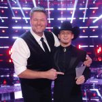 Blake Shelton Instagram - YOUR SEASON 22 @nbcthevoice WINNER EVERYBODY!!!! BRYCE LEATHERWOOD!!!! I'm such a proud coach.. @bryceleatherwood, you are so damn deserving of this. Thank you America and GET READY WORLD!!! #TeamBlake #TheVoice