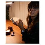 Blanca Suárez Instagram - 🅲🅾🅽🅽🅴🅲🆃🅴🅳 no me pierdo nada.. todo al día y conectado entre sí gracias al Ecosistema Galaxy de @samsungespana ♡ #galaxyzflip5 #galaxywatch6 #publi