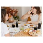 Blanca Suárez Instagram - comida rica mexicana + mis personas especiales + una Coca Cola con hielo... y ya estaría #RecipeForMagic @cocacola_esp