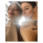 Blanca Suárez Instagram - Cuando @irenemontala vea esta foto aquí me escribirá y asesinará... pero sé que me querrá para siempre.