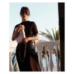 Blanca Suárez Instagram - #reimaginepinko x @patrick__mcdowell outfit made of eco-friendly & recycled materials wore with the new Love Bag Eva made from apple skin 🍏 @pinkoofficial ♡ Publi