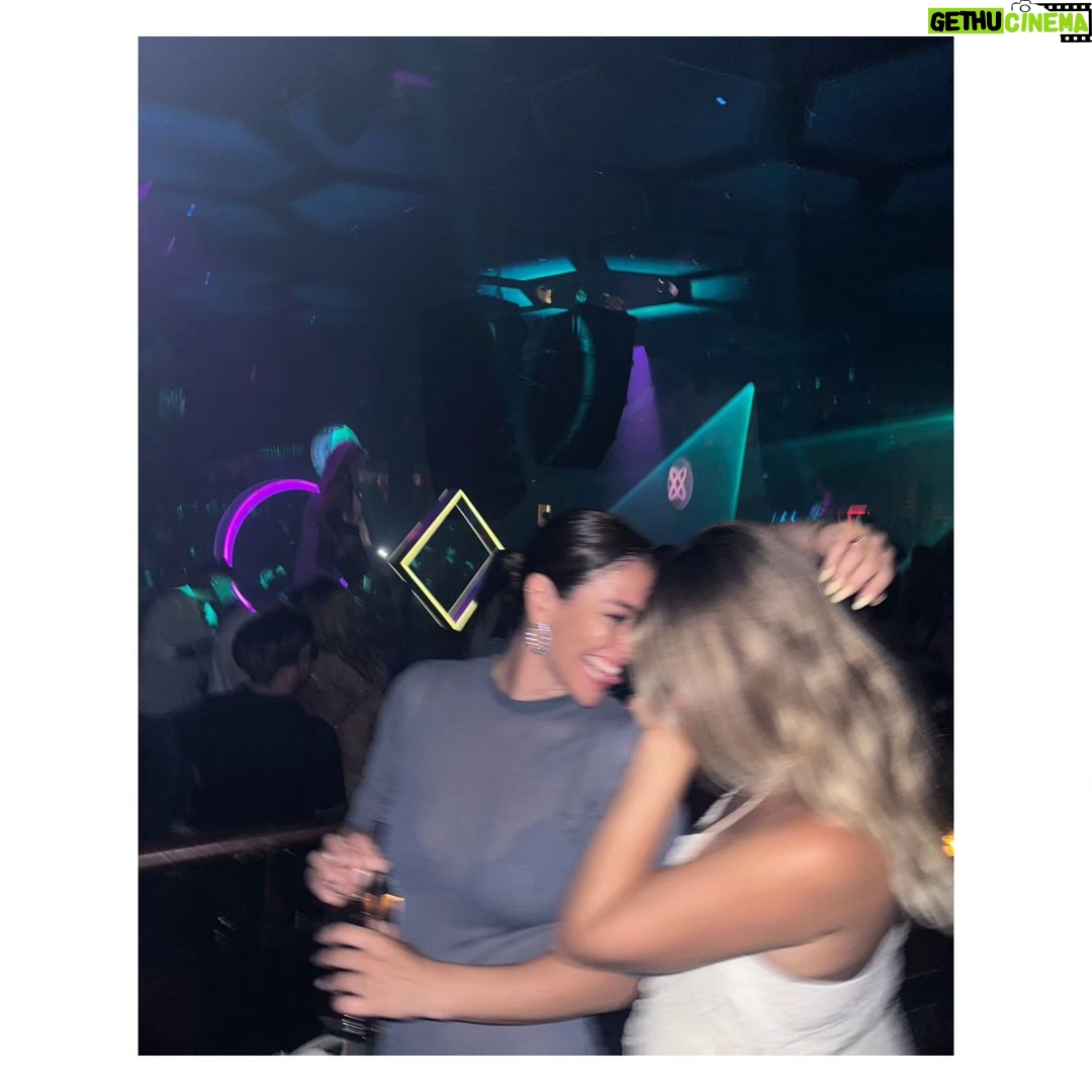 Blanca Suárez Instagram - charros, megatron y taxi towers ♡ Thanks @pachaofficial ♡ Pacha Ibiza