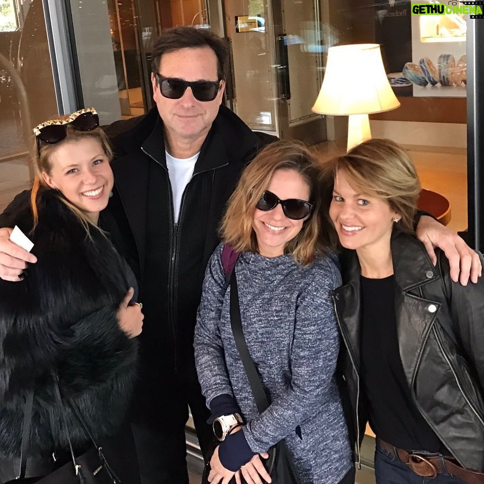 Bob Saget Instagram - Happy happy birthday my dear friend @andreabarber !! I’ve always been so proud to have you as one of my TV daughters. And as we both just talked about on my recent podcast with you, it always felt like we really knew each other, the way lifelong friends do. And anyone who knows anything about us— and that show we did together—knows that I looked forward to every scene we ever had together – – and every time you broke into our house to call me Mr. T —and rip me apart comedically. You are one of the kindest and most honest people I know. The door will always be open for you.