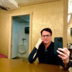 Bob Saget Instagram – God, I love the glamour of showbiz. Paramount Theatre