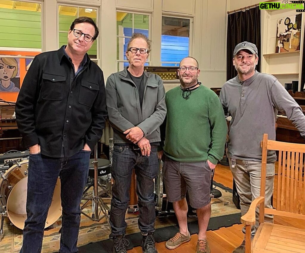 Bob Saget Instagram - An incredible time spent with the one and only Tom Waits —the final subject to be filmed for the doc about Martin Mull I’m directing. To the right of Mr. Waits is our editor, Ron Haas, and to his right our Producer, Sean Bradley — My God, Tom is one amazing human beings, as well as one of the most gifted writers, actors, and musicians of my lifetime.